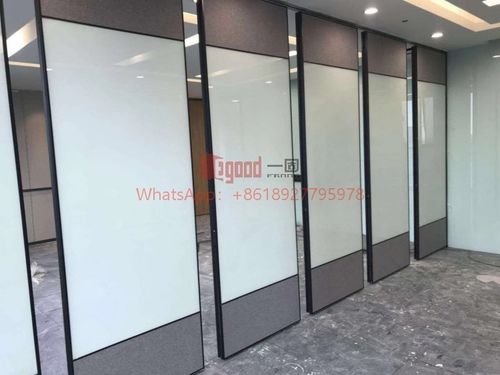 أحدث حلول الشركة حول قاعة الرقص الخاصة بك: كيف تستخدم جدارًا متحركًا لكسب المزيد من المال؟