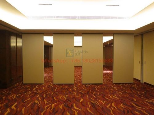 أحدث حلول الشركة حول جدران متحركة في العمل: للمدارس والمكاتب