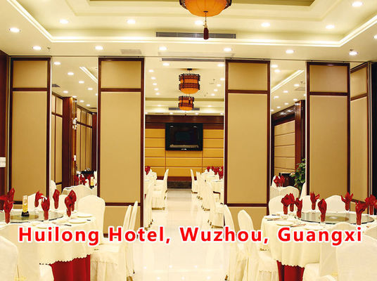 سعر جيد Commercial Movable Partition Wall with 6061-T6 Profile and Q235 Steel Frame for Eco-Friendly Space Division الانترنت