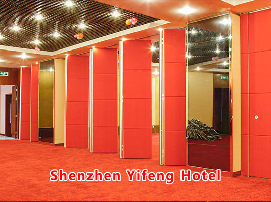 سعر جيد Custom Dimensions Aluminum Movable Partition Wall with Dupont POM Roller and Magnetic Seal الانترنت