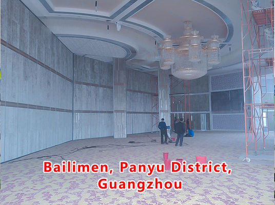 سعر جيد Collapsing Aluminium Frame Glass Partition Wall with 30-42dB Sound Insulation and 108mm/90mm Thickness for Office Spaces الانترنت