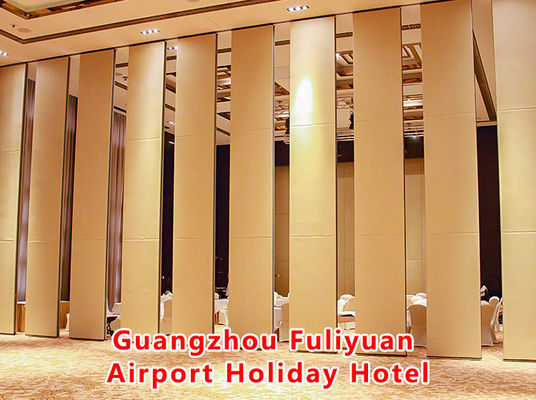 سعر جيد Gansu Yinchuan International Cultural Exchange Center | Aluminum Frame Movable Partition Wall with High Pressure Laminate Board and Dupont POM Rollers for Top and Bottom Jack Lifting الانترنت