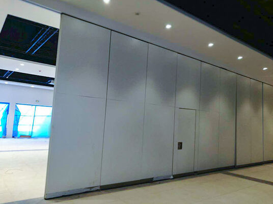 سعر جيد Acoustic Movable Partition Wall with 105CM Thickness and STC Rating 42-56dB for Hotels and Banquet Halls الانترنت