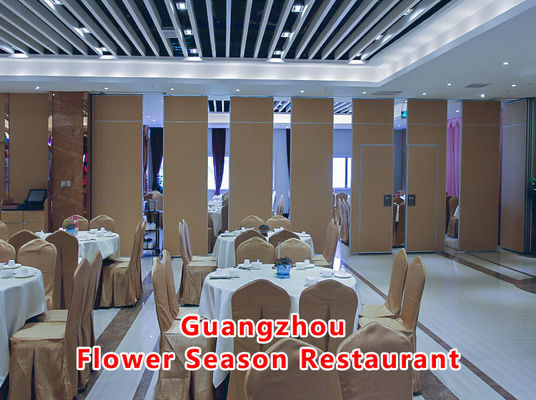 سعر جيد Tempered Glass Office Partition Wall with Sound Insulation and Easy Installation for Modern Offices الانترنت